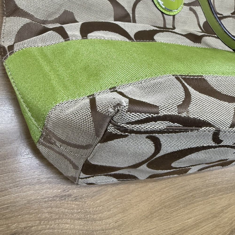 Coach Y2K Signature Stripe Kiwi Tote Zip Toe Bag - Picture 7 of 15